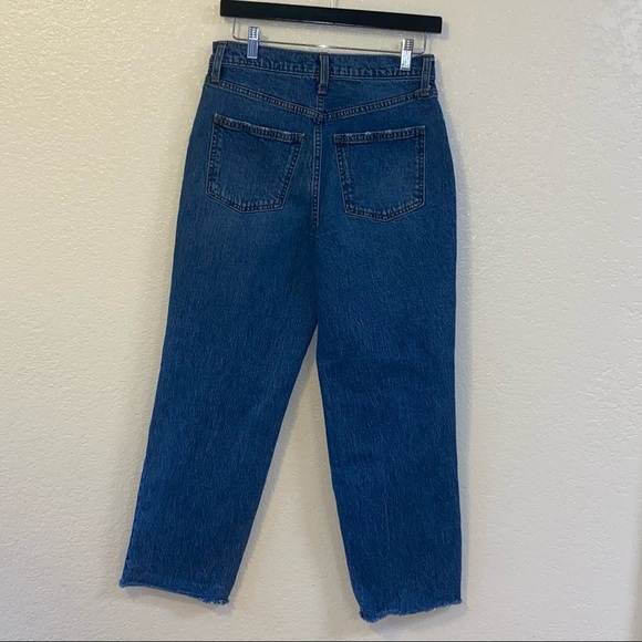 Universal Thread Vintage Straight Leg‎ Jeans - Picture 2 of 15